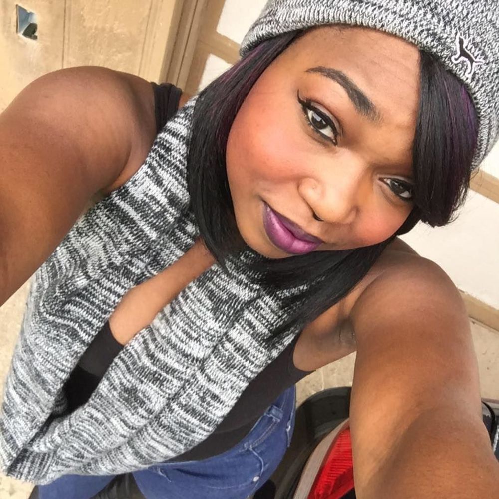 Meet your Posher, Courtney